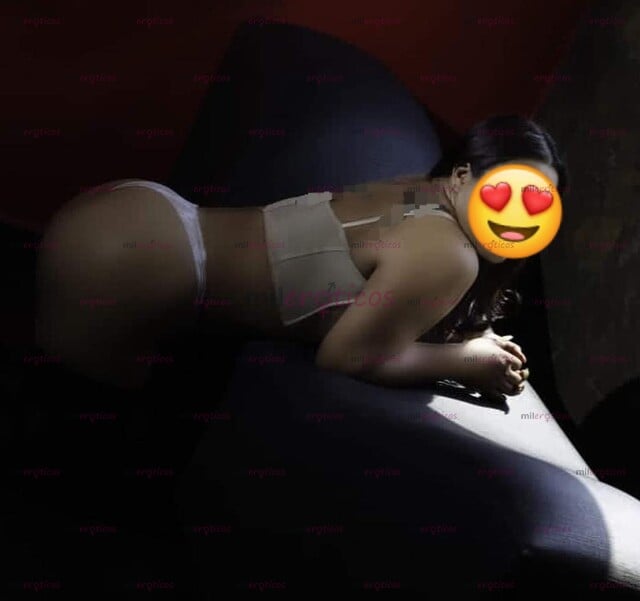 FOTOS DE HOLA MI AMOR! 22 AÑOS CASANDRA LINDA CADERONA DISPONIBLE