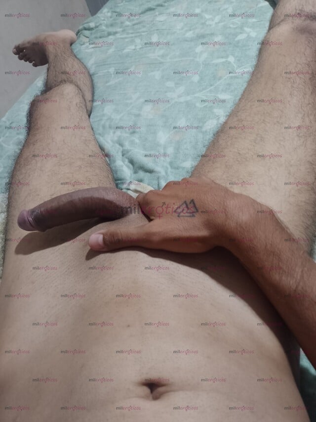FOTOS DE JUAN, HOMBRE ATRACTIVO ACTIVO LISTO PARA COMPLACER