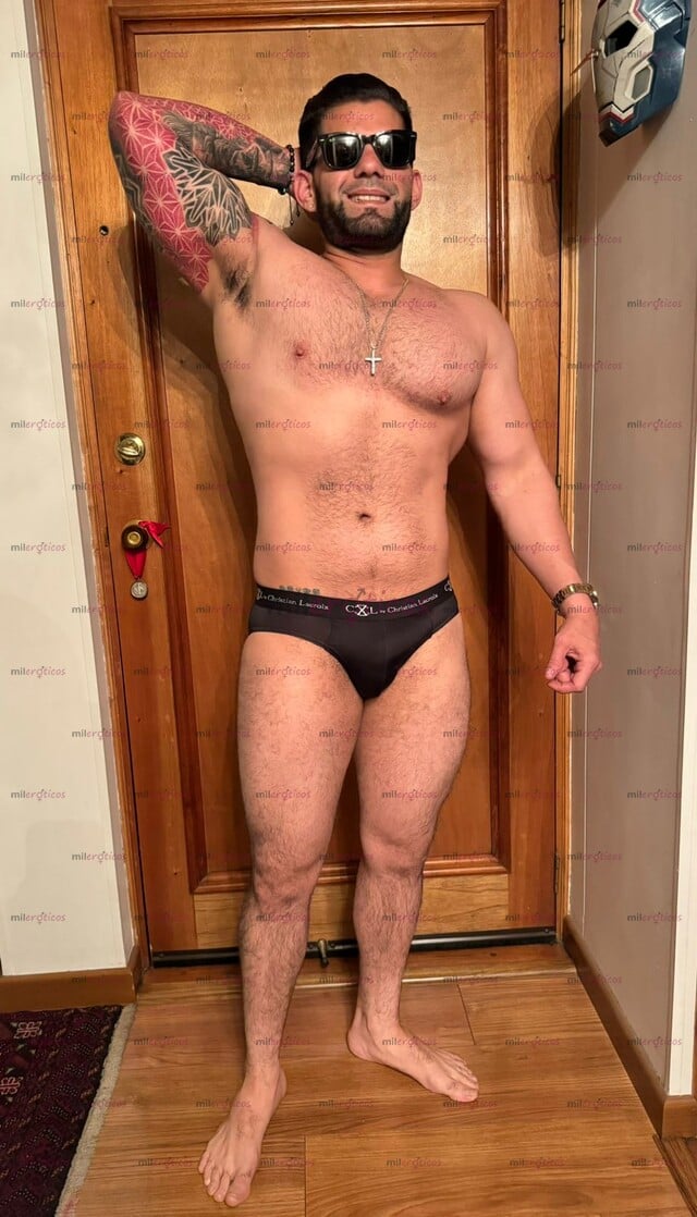 FOTOS DE SCORT Y MASAJISTA EN BOGOTA ARRECHO DISPONIBLE CON SITIO VERGON 20 CM DISCRET