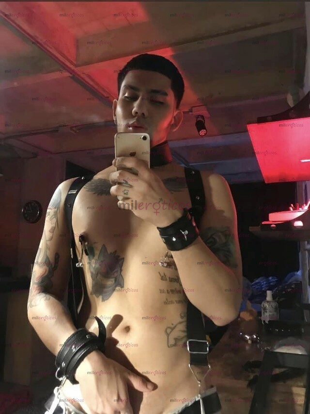 FOTOS DE TATUADO VERSATIL 21CM LECHERO MORBOSO Y COMPLACIENTE !!