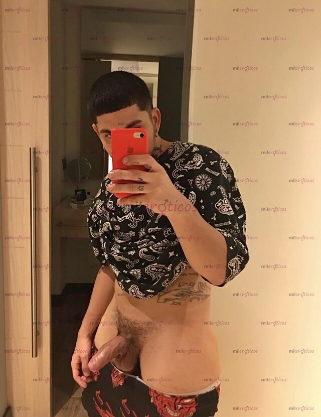 FOTOS DE TATUADO VERSATIL 21CM LECHERO MORBOSO Y COMPLACIENTE !!