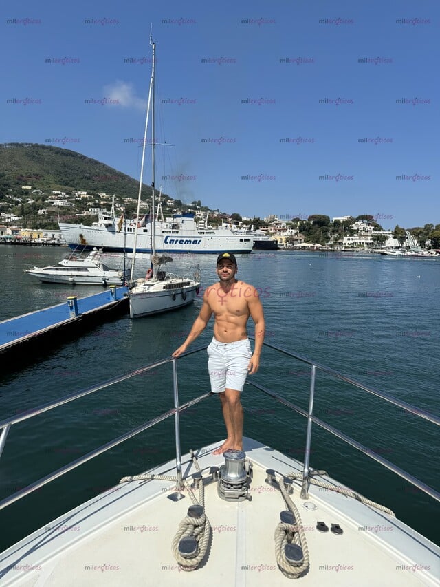 FOTOS DE HOLA SOY UN CHICO GUAPO EDUCADO CON BUENA VERGA LISTO PARA COMPLACERTE ESTOY 2