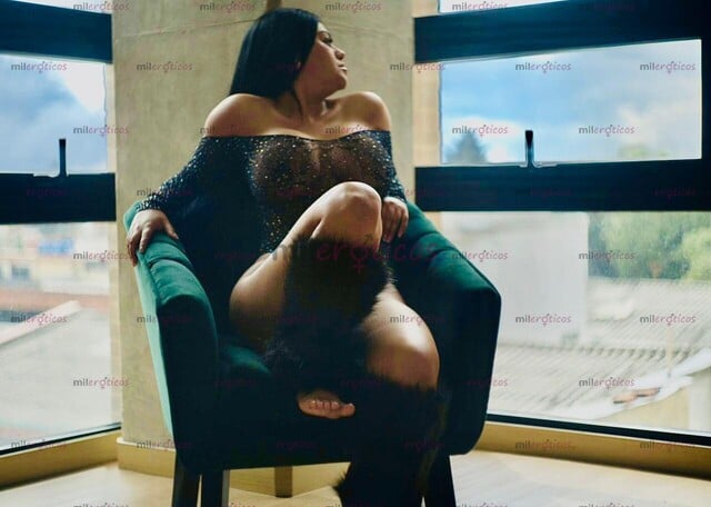 FOTOS DE HERMOSA TÉTONA UNIVERSITARIA DESEOSA DE BUEN SEXO DISPONIBLE 24HORAS