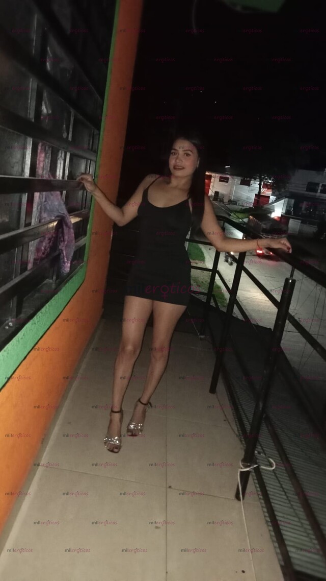 FOTOS DE HERMOSA FLACA CON GANAS DE COMPLACER TUS DESEOS