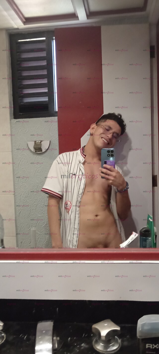 FOTOS DE ¿BUSCAS BECERRITO? TWINK MAMADOR, DÉJATE SORPRENDER