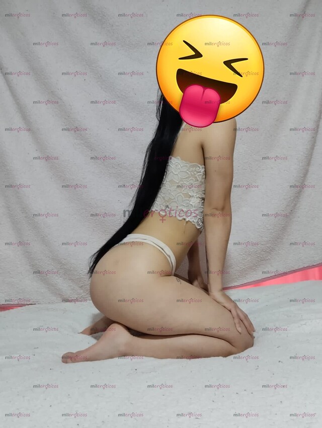 FOTOS DE PEQUEÑA FLACA CON CURVAS NATURALES Y HERMOSA