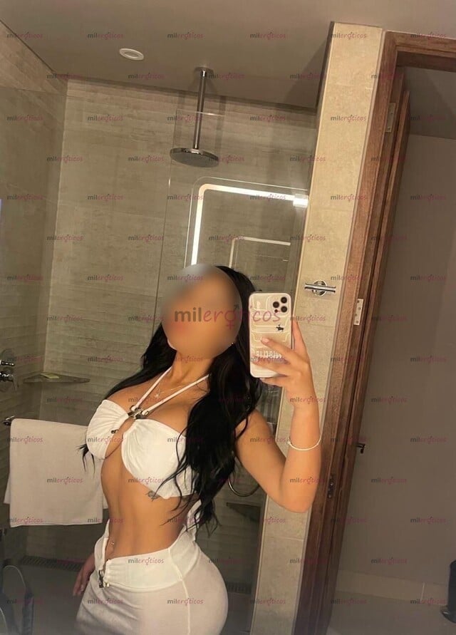 FOTOS DE HERMOSA TÉTONA UNIVERSITARIA DESEOSA DE BUEN SEXO DISPONIBLE 24HORAS