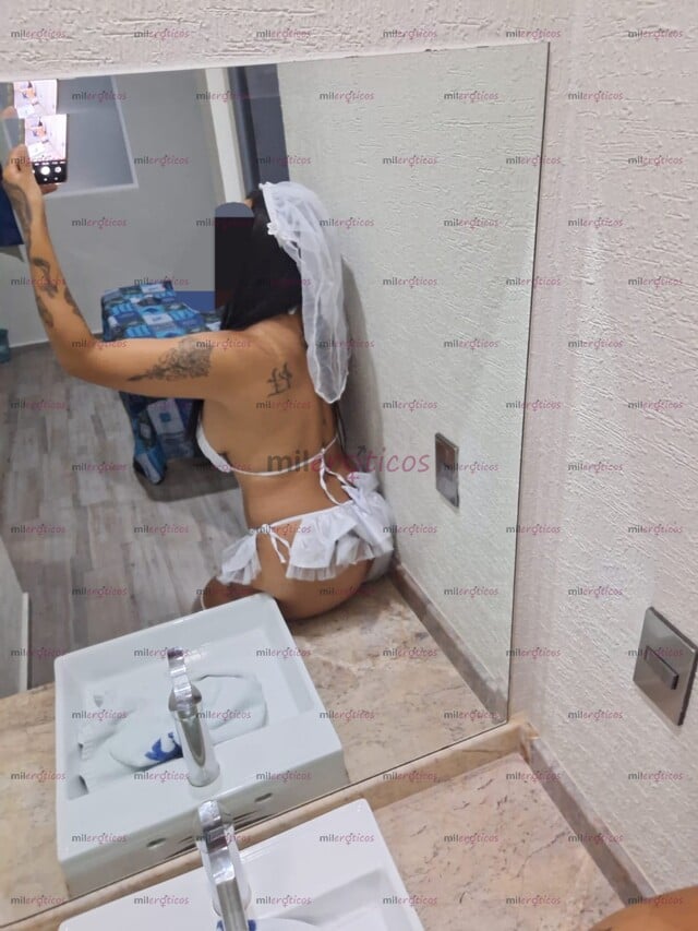 FOTOS DE BRENDITA RICA MORENITA SUPER GANOSA CON GARGANTA PROFUNDA Y RICO PERRITO