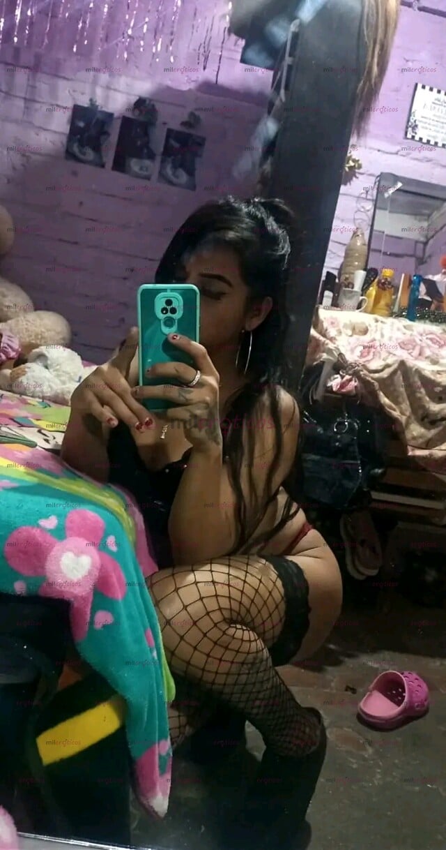 FOTOS DE CATALINA CHICA FIESTERA Y MUY CACHONDA Y FEMENINA