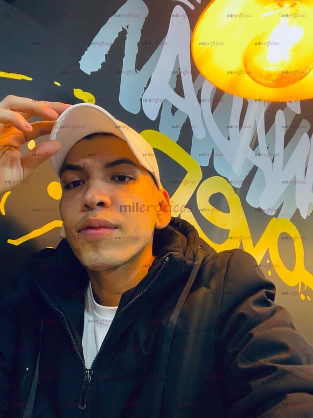 FOTOS DE JOVEN Y ARRECHO 20CM FLACO VERGON LECHERO DOMINANTE