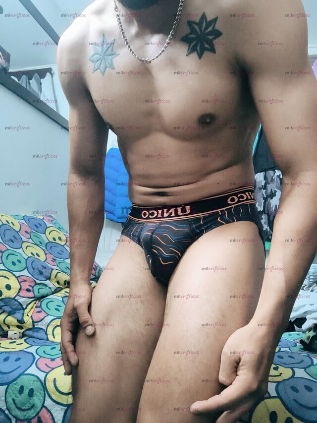FOTOS DE PARCERO PARCHADO SERIO MORBOSO LLENO DE MUCHAS GANAS DE SEXO LE PONGO MI CULO PA