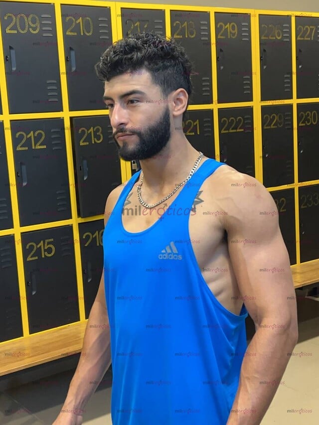 FOTOS DE PARCERO PARCHADO SERIO MORBOSO LLENO DE MUCHAS GANAS DE SEXO LE PONGO MI CULO PA