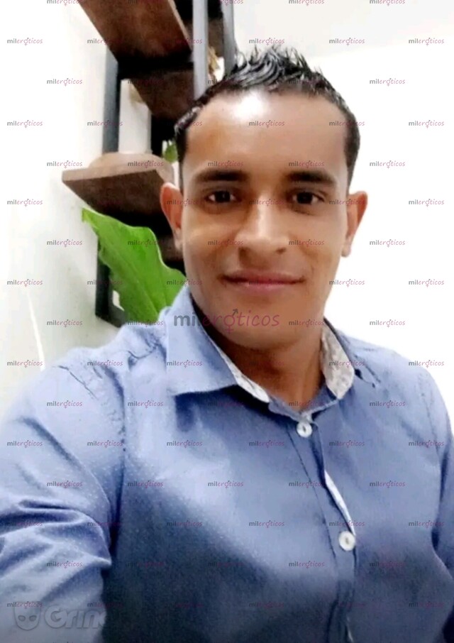 FOTOS DE CHICO COMPLACIENTE QUE TE ARA GOZAR AL MAXIMO.