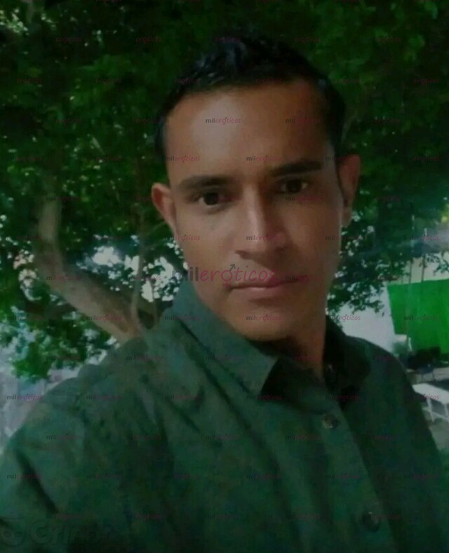 FOTOS DE CHICO COMPLACIENTE QUE TE ARA GOZAR AL MAXIMO.