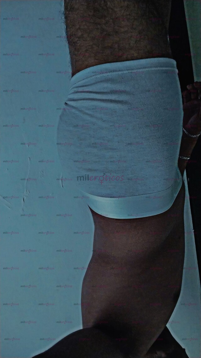 FOTOS DE JOVEN INTER VARONIL, DISPONIBLE, CALIENTE Y MUY COMPLACIENTE