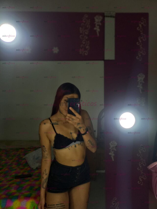 FOTOS DE ALEJA CHICA TATUADA MUY DISPUESTA A COMPLACERTE BG