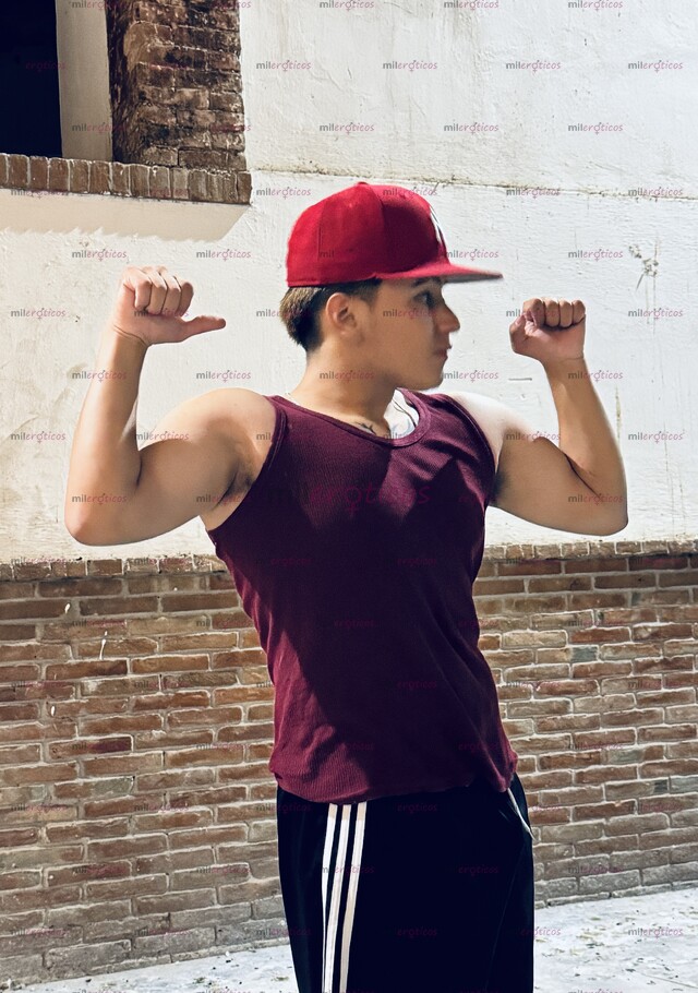 FOTOS DE CHOLITO VERGON DISPUESTO A COMPLACERTE Y DARTE UN RICO PREÑADON