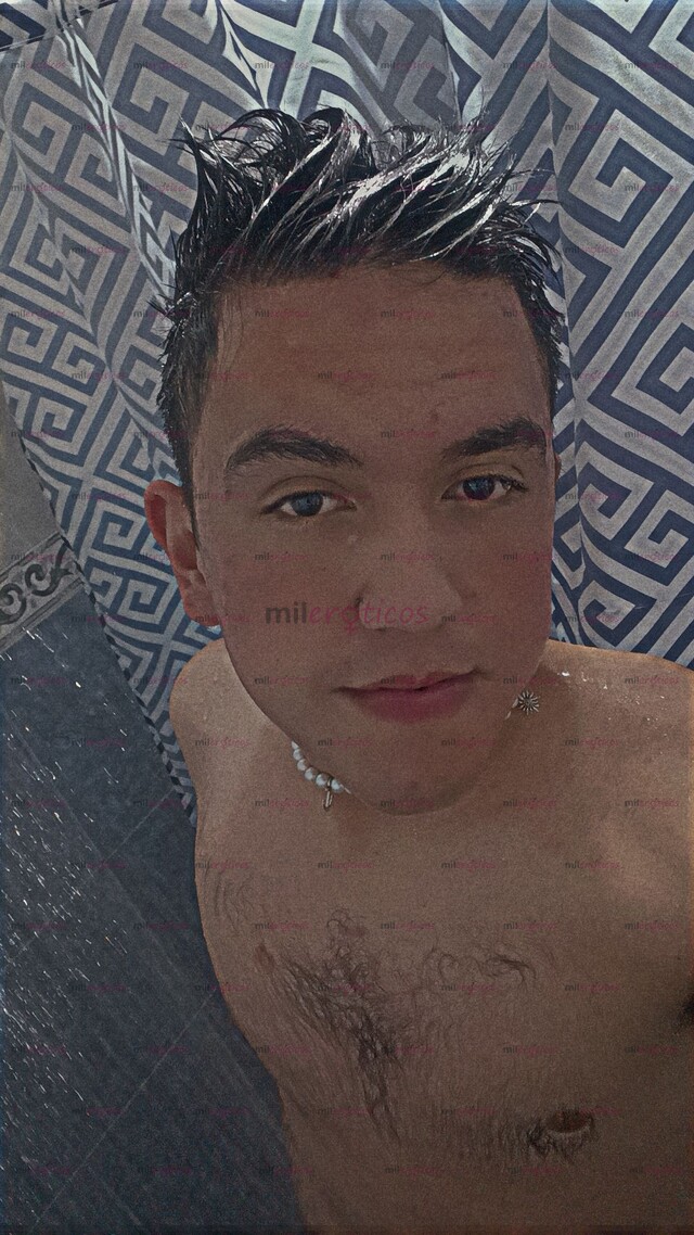 FOTOS DE CARLOS LISTO PARA CUMPLIR TUS FANTASIAS Y FETICHES ESTOY PARA DARTE PLACER