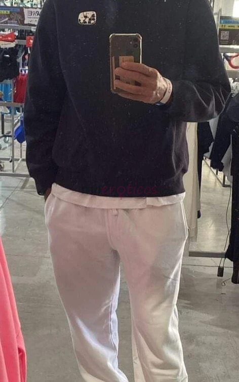 Complaciente amoroso con ritmo y sabor mis masajes te llevaran al climax total tu solo llama y alli estare activo con todo para ti mujer vamos sal del...