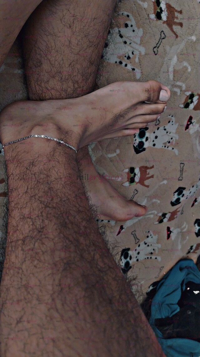 FOTOS DE JOVEN INTER VARONIL, DISPONIBLE, CALIENTE Y MUY COMPLACIENTE