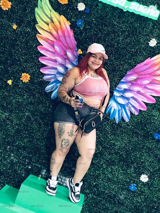 FOTOS DE CHIQUITA ARDIENTE PELI ROJA MUY TATUADA CULO TETONA DISPUESTA C COMPLCERTE...