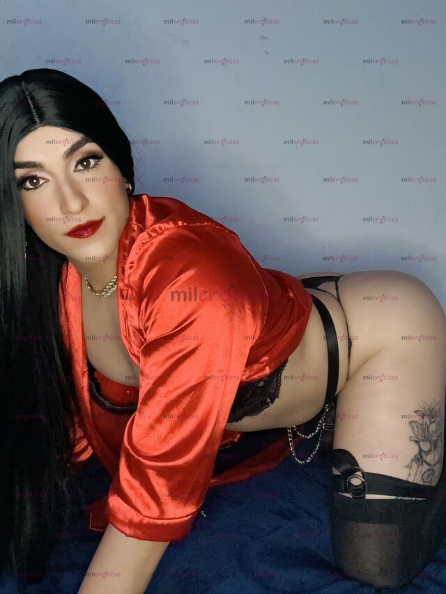 FOTOS DE SOY UNA TRANS SÚPER CALIENTE CON UN PENE GRADE Y UN CULO RICO