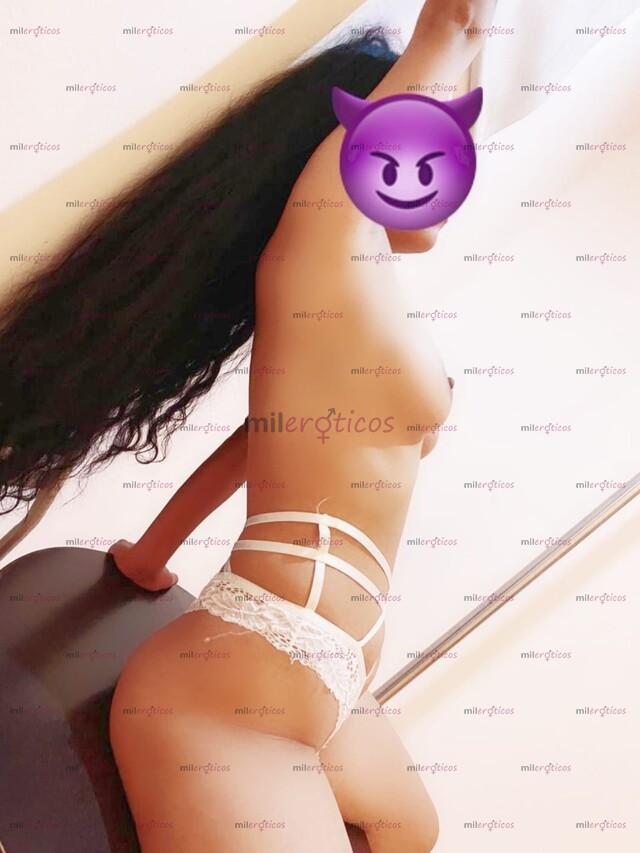 FOTOS DE SOY UNA DIABLA, SANTA QUE TE HAGO LLEGAR A TU MÁXIMA EXCITACION