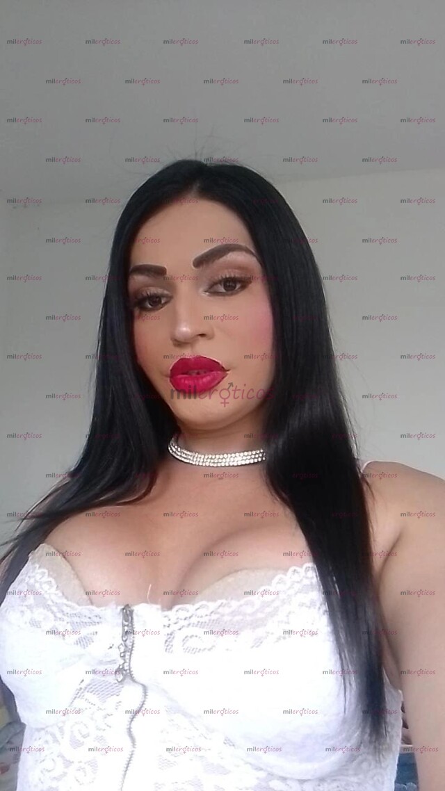 FOTOS DE PERRA SEXI ELEGANTE CON MUCHAS GANAS DE SEXO CON APTO