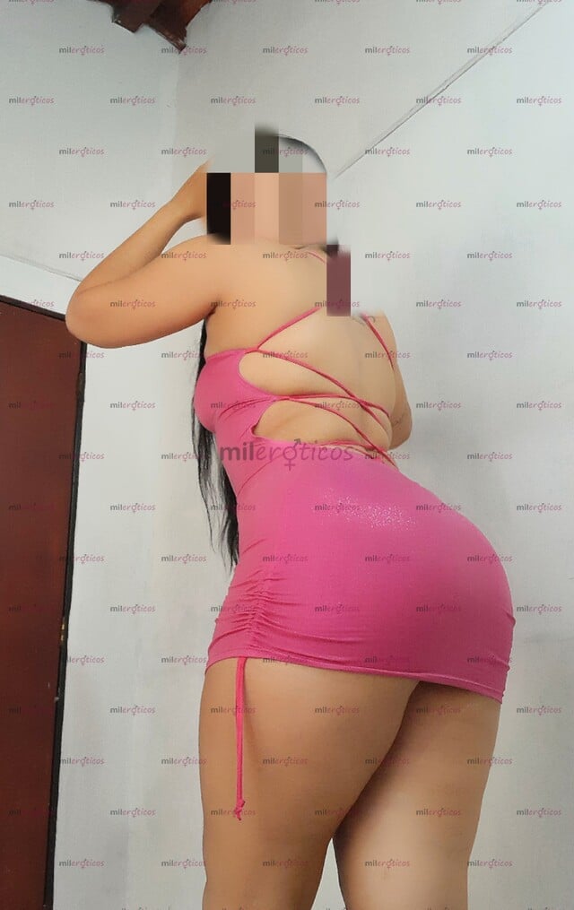 FOTOS DE HERMOSA Y SENSUAL MASAJISTA TÁNTRICA COLOMBIANA