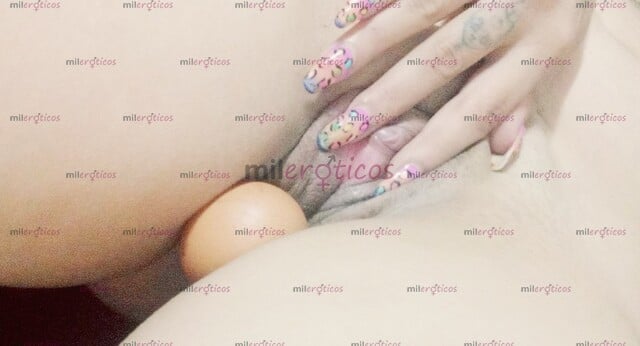 FOTOS DE SOLITA EN CASA CON GANAS DE PENE YA Y SEMEN CALIENTE....