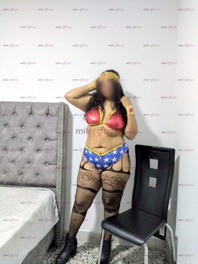 FOTOS DE NUEVA CABALLOTA EN CUERPADAA DE TRASERO DE INFARTO CON CHUPAITAS DE HUEVAS