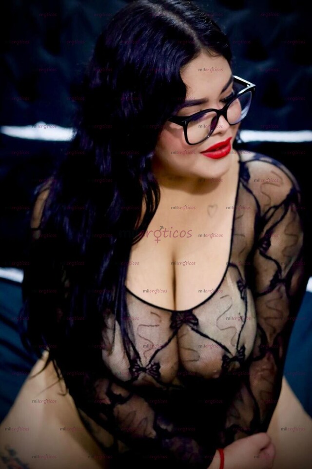 FOTOS DE CURVY EXPERTA EN MAMARLA,VEN A PASAR UN RICO MOMENTO CONMIGO RICA CURVY