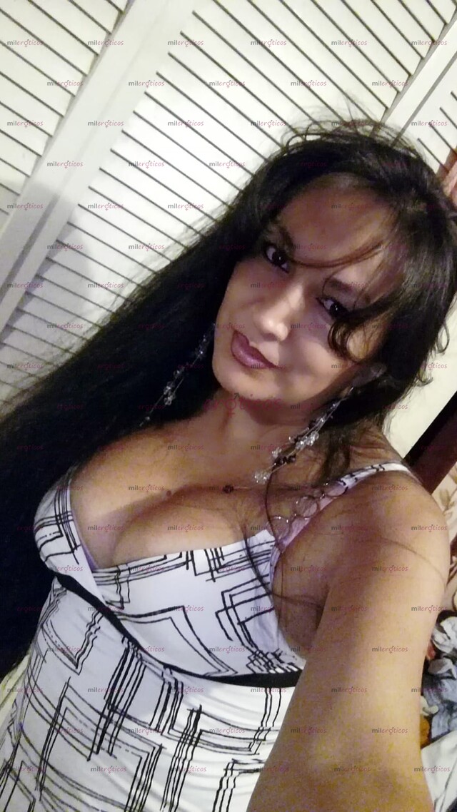 FOTOS DE SUPER COMPLACIENTE ATRACTIVA CALIENTE CHICHONA NALGONA