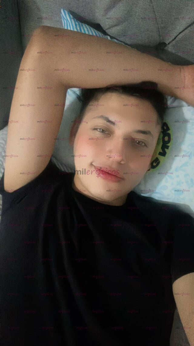 FOTOS DE CHICO ALTO DISPONIBLE PARA CUMPLIR TUS DESEOS