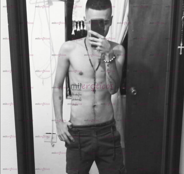 FOTOS DE JOVEN UNIVERSITARIO CON GANAS DE PASAR UN BUEN RATO DISPONIBLE LAS 24 HORAS