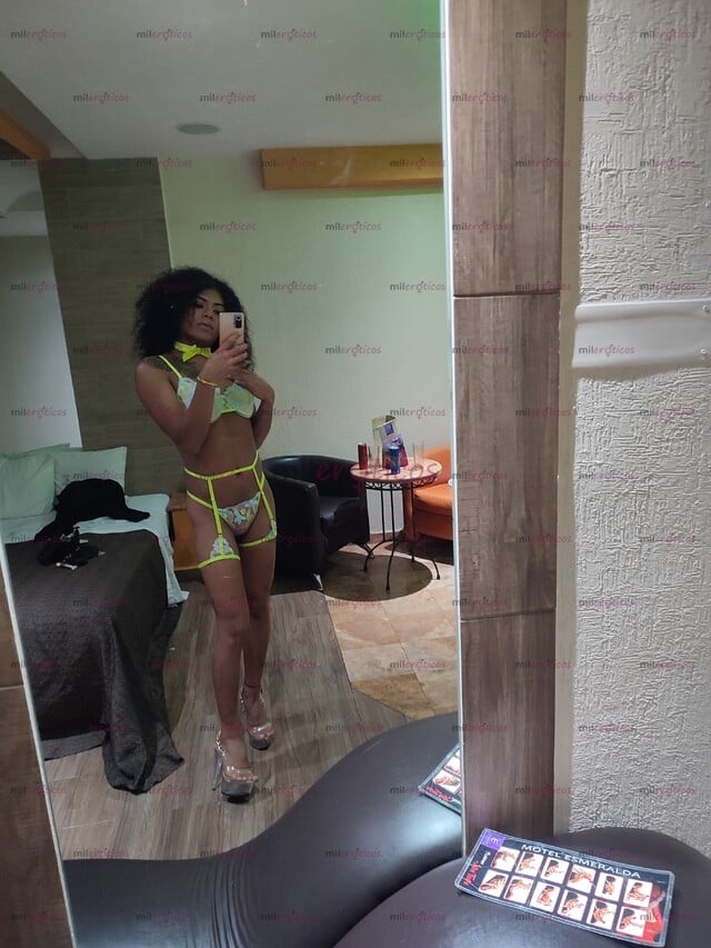 FOTOS DE MORENA DE FUEGO SUPER FOGOSA BELLA Y SENSUAL SUCULENTA CHICA TRANS