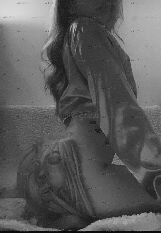 FOTOS DE SABANETA HERMOSA MODELO CON OJOS VERDES Y RICO CULO