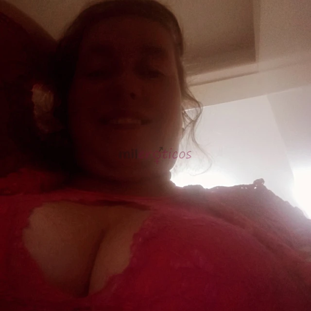 Ola meus amores sou uma garota bem educada e bem safadi ha venham conhecer meus servicos que tb sao virtuais massa gens com uma finalizacao bem gostos...