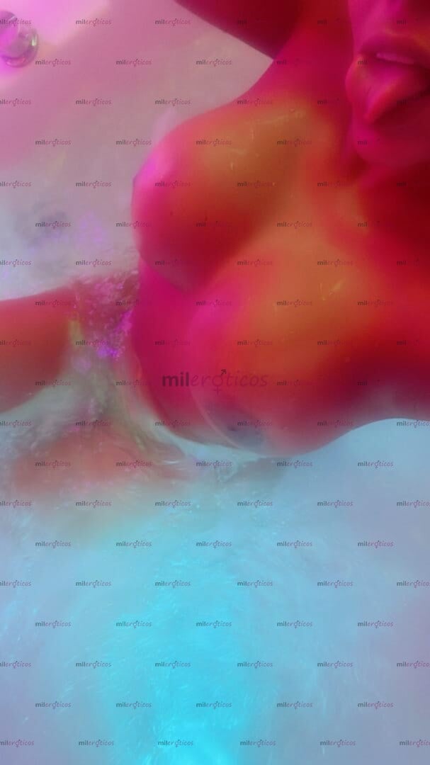 FOTOS DE POCOS DIAS CULONA SEXY POTRA CABALLOTA PARA TUS PLACERES SEXUALES BEBESITO LINDO