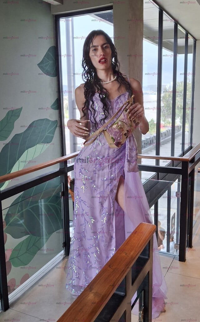 FOTOS DE OJITOS AZULES. CHICA MEXICANA. CHICA TRANS. TRABAJO EN MOTELES POR FAVOR.