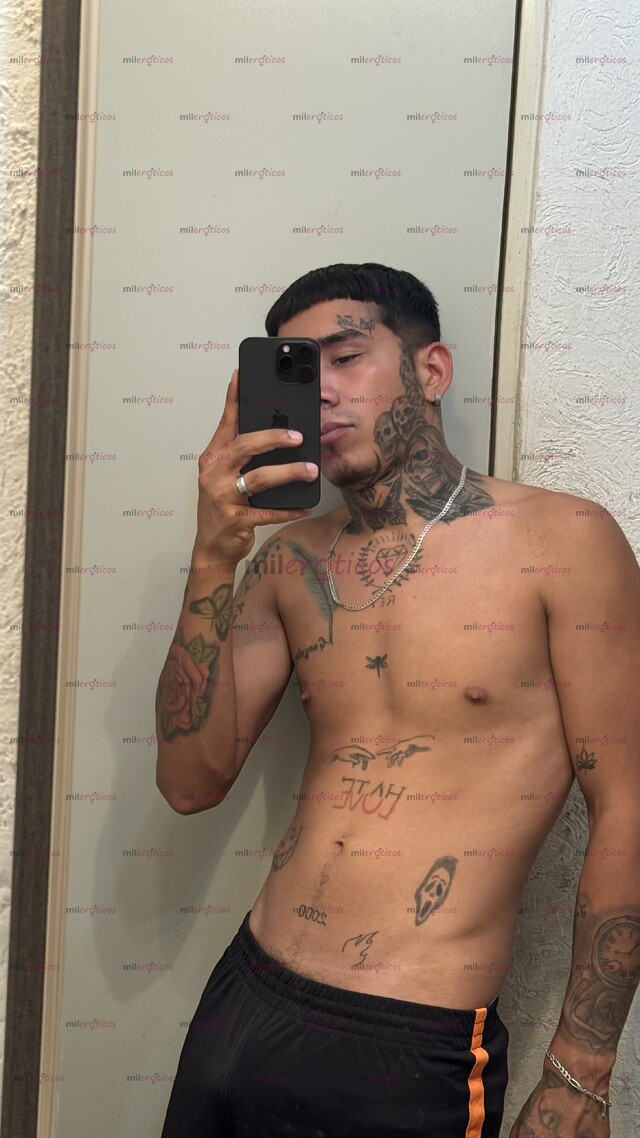 FOTOS DE CHACAL TATUADO CON GANAS DE CULO DAME CULO