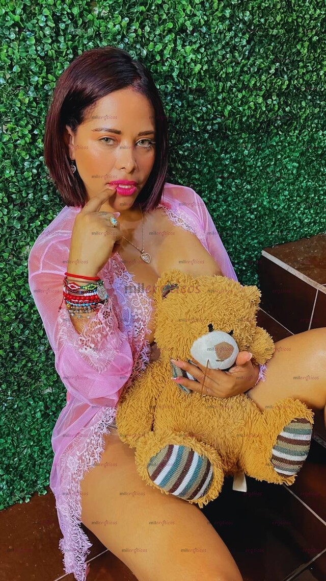FOTOS DE DIOSA VENEZOLANA DE PIEL CANELA, DISPUESTA A CUMPLIR TUS FANTASÍA