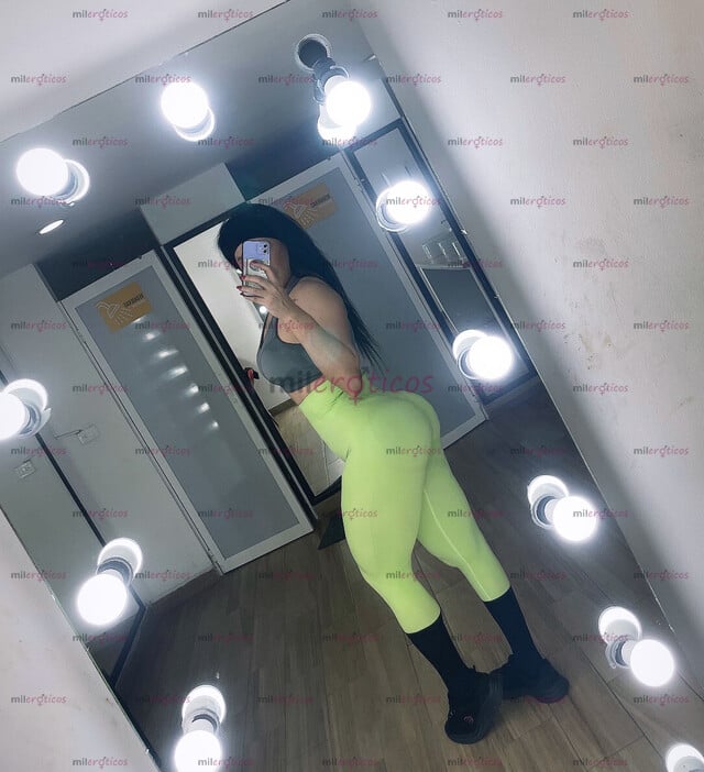 FOTOS DE 1.80 METROS DE PURO MÚSCULO AMOR! DISPONIBLE AMORES