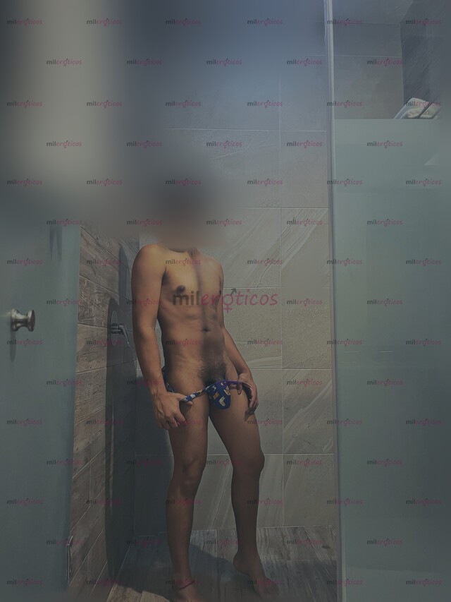 FOTOS DE JOVEN PREMIUM NALGÓN Y REATUDO, DISPUESTO A CUMPLIR TUS FANTASIAS Y DESLECHARNOS