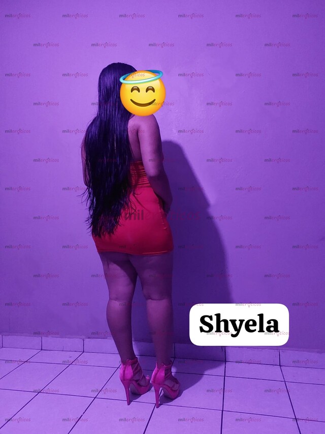 FOTOS DE SHEYLA NALGONA SEXI Y MUY DISPUESTA A COMPLACERTE AMOR