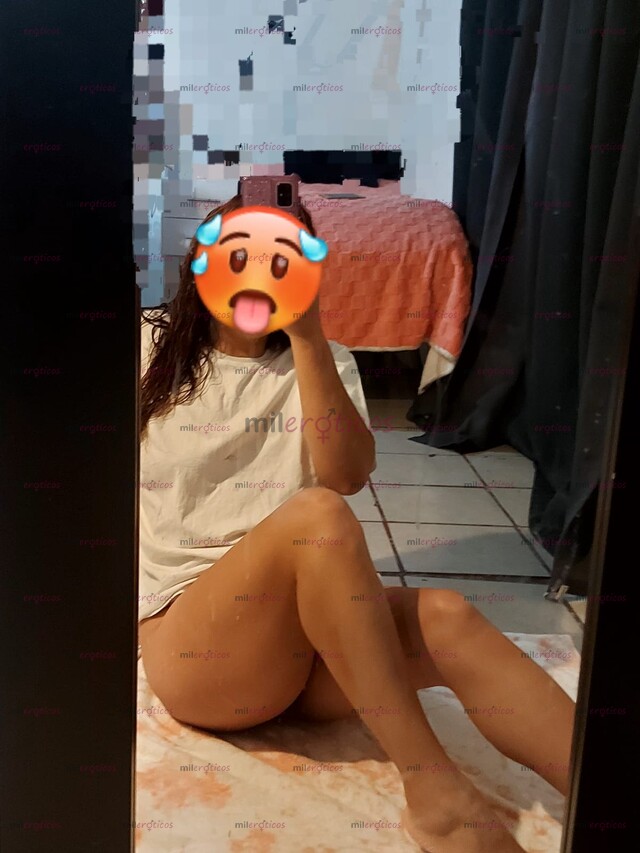 FOTOS DE INSTALADA HOYCOJEME COMO QUIERAS.SERE.TUYA.POR.UN MOMENTO INIGUALABLE