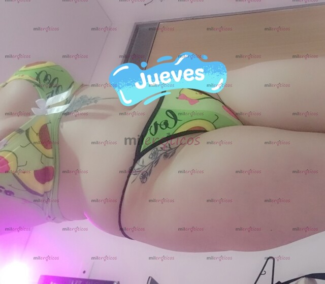 FOTOS DE ..EL MUNDO HERMOSA RUBIA ,AZUL COMO EL OCÉANO! PERFECTA A