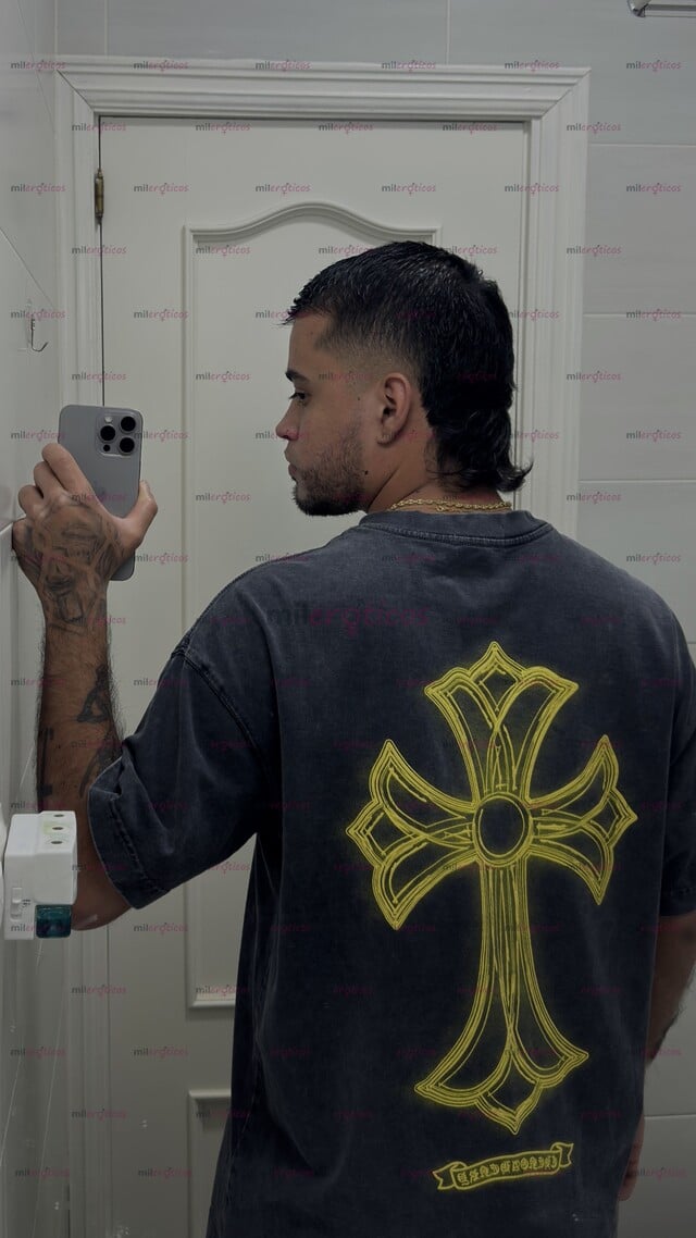 FOTOS DE ACTIVO, DISCRETO, VARONIL Y GUAPO CON VERGA XL DE 20 CM