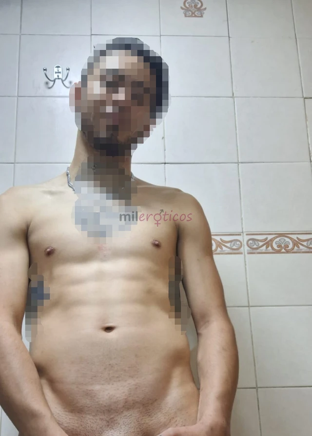 Hola amor me llamo alejandro y me encantaria atenderte y pasar un relajante encuentro solo realizare lo que me permitas hago salidas y hoteles realizo...