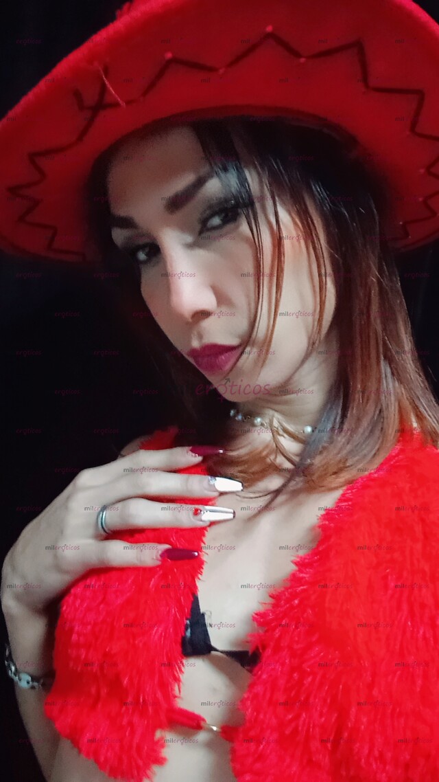 FOTOS DE ARDIENTE FLACA PARA COMPLACERTE EN UN BUEN SEXO ORAL Y GARGANTA PROFUNDA
